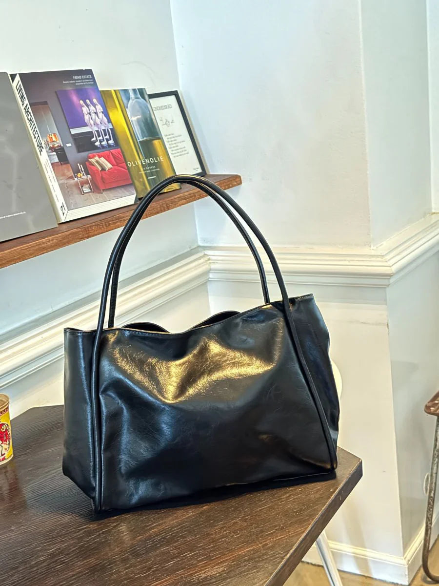 L'LEVANI™ | MONE SAC BANDOULIÈRE NOIR - ÉLÉGANCE INTEMPORELLE